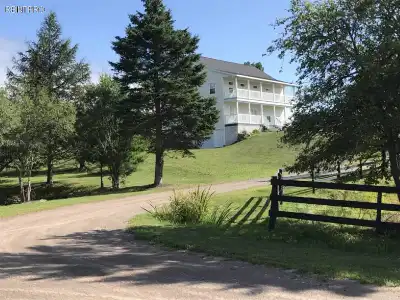 Farm House For Sale Halifax County     Economy 