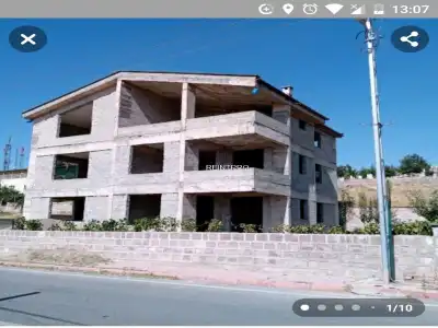 Villa For Sale Brakenburg     Mimarsinan kasabası dere mahallesi okul sokak şeref apartmanı no 3 Melikgazi Kayseri 