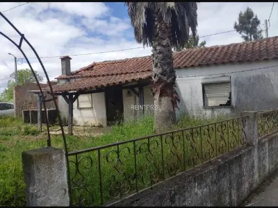 Частный дом,,São Martinho da Cortiça